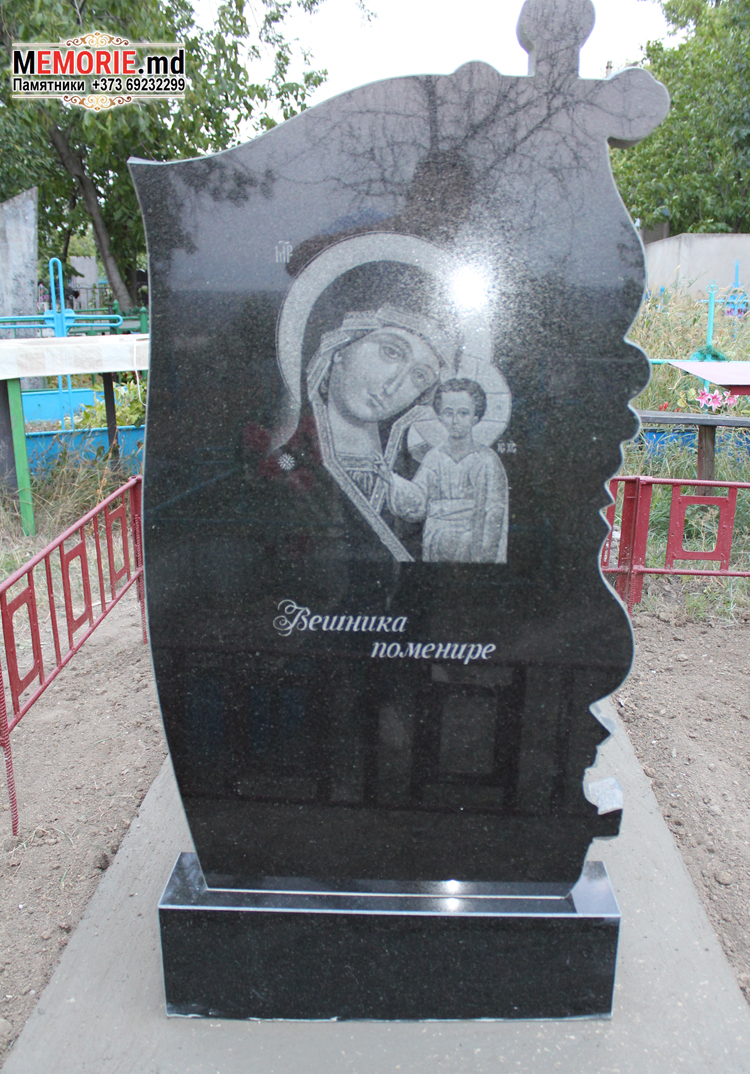Piatra funerara din granit Moldova