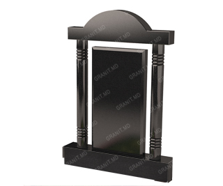 Monumente din piatra de granit